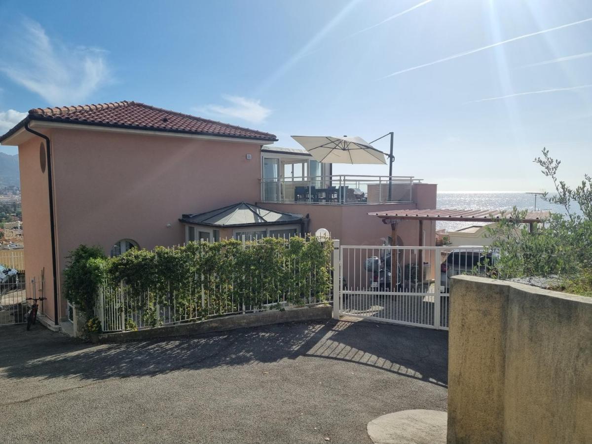 Dernier Etage D'Une Maison Roquebrune-Cap-Martin Exterior photo
